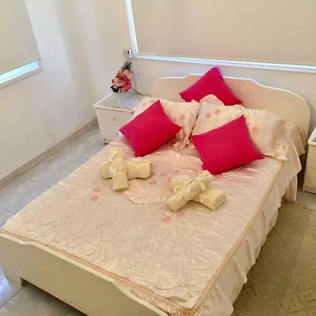 Valia Luxury Beach House *
